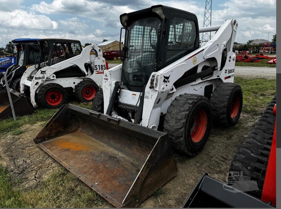 2014 Bobcat S850 Skid-Steer Loaders for Sale in Midwest USA | Dealer Inspected skid-steer-loaders for sale in City, IA - photo 1